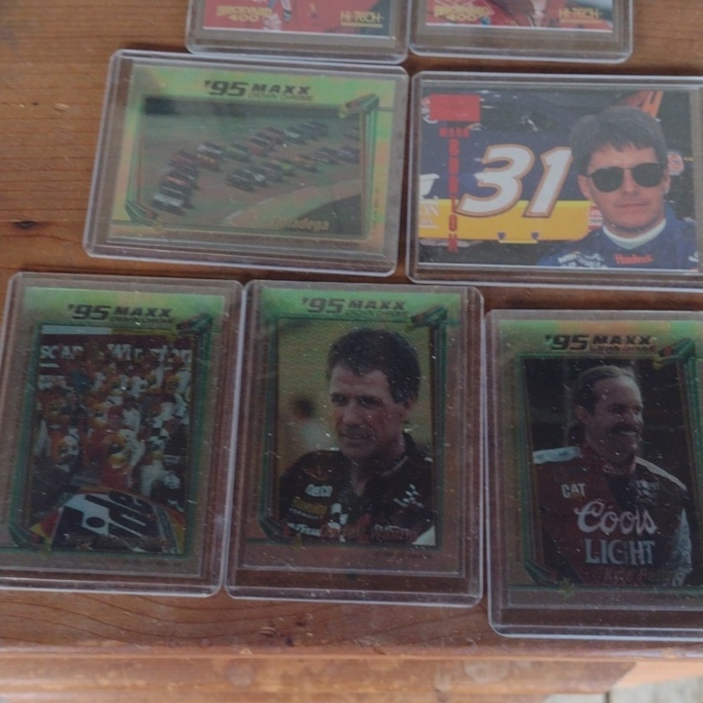 Inserts NASCAR Racing Trading Cards Collection - Picture 4 of 5